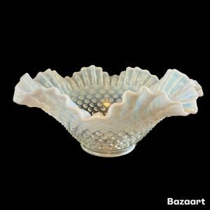 Vintage FENTON Moonstone Opalescent RUFFLED White HOBNAIL Art Glass Bowl